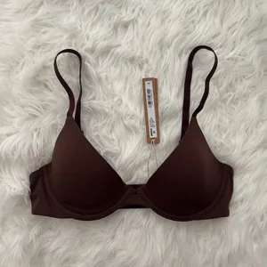 Skims Fits Everybody Scoop Plunge Bra Cocoa Size 32B thumbnail 2