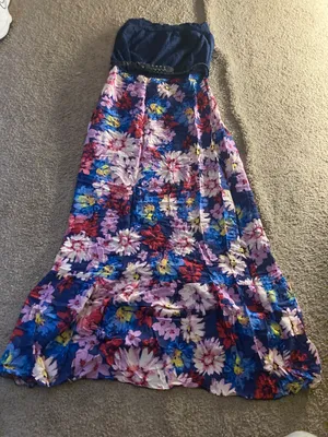 Dress Multiple Size M thumbnail 1