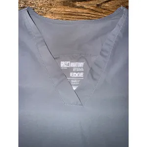 Grey's Anatomy Edge Women's V Neck Scrub Top Short‎ Sleeve Zip Pockets Size M thumbnail 6