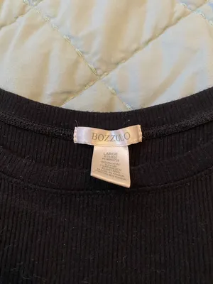Black Basic Tshirt Size M thumbnail 3