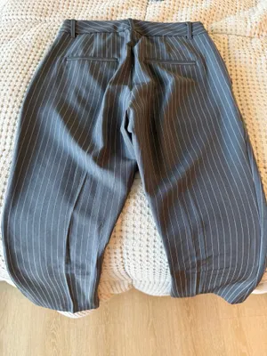 Banana Republic Slacks thumbnail 3