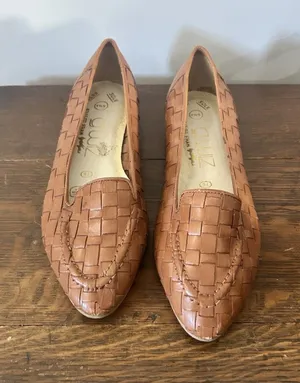 Vintage 90’s Women’s G Wiz Woven Leather Loafers Size 8.5 Old Money Brown Flats thumbnail 1