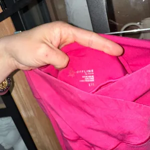 Aerie OFFLINE Real Me criss Crossover Flare Leggings yoga pants highrise fuchsia thumbnail 4