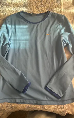 Nike Dri-Fit Long Sleeve Blue T-Shirt thumbnail 1