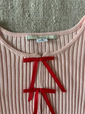 Small Pink Urban Outfitters Long Sleeve thumbnail 2