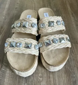 Steve Madden Platform Gemstone Sandals Jewel Embellished Size 7 thumbnail 1