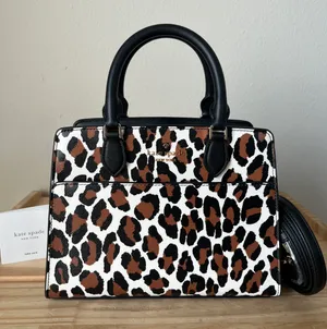 Purse thumbnail 1