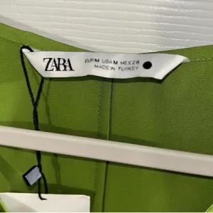 Zara Green MIDI Sleeveless Dress(Size Medium) thumbnail 9