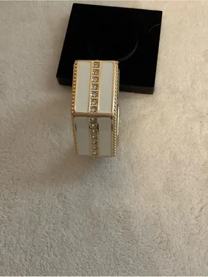 Gold and White Hexagonal Crystal-Trim Bracelet thumbnail 4