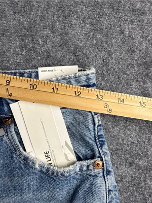 Zara Woman’s Size 2 High-Rise Distressed Denim Shorts - Light wash NWT thumbnail 3