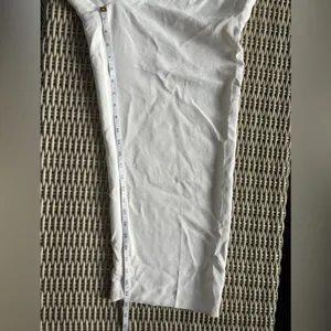 Aritzia‎ The Effortless Pant Cropped CruiseLinen 12 workwear minimalist holiday thumbnail 8