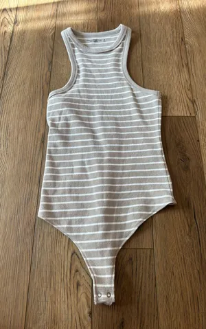 Abercrombie bodysuit thumbnail 1