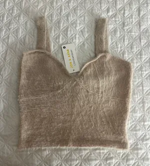Croptop Tank thumbnail 1