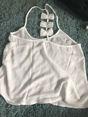 White Camisole With Bow Razor Back Size XS thumbnail 3
