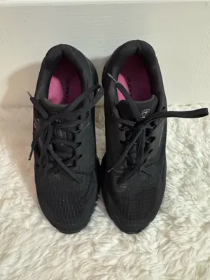 On Running Cloudstratus Black Women's Running Sneakers Size 9 thumbnail 2