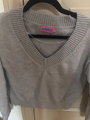 Edikted V-neck Sweater  thumbnail 1