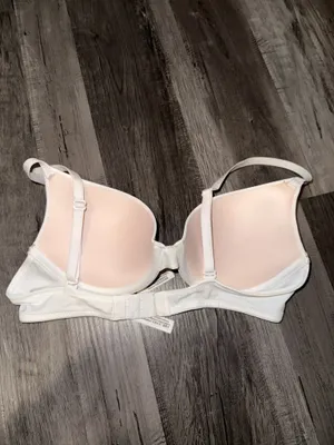 Victoria's Secret PINK Bra thumbnail 2