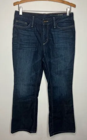 Eddie Bauer natural fit‎ bootcut Jeans size 6P thumbnail 1