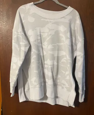 90 Degrees by Reflex Crewneck thumbnail 1