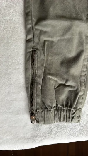 American Eagle Cargo Pants thumbnail 2
