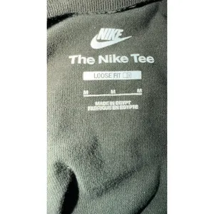 Nike Women’s Size M Hoodie & Long Sleeve Tee Lot Gray Olive Swoosh Just Do It thumbnail 10