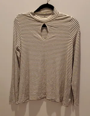American Eagle soft & sexy rib white & black stripe top thumbnail 1