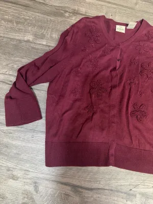 Tailor B. Moss Burgundy Floral Button-Front Cardigan thumbnail 4