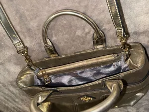 Simply Vera Vera Wang Metallic Gold Satchel with Removable Shoulder Strap thumbnail 9