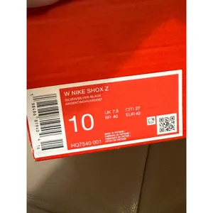 Nike‎ Shox Z Silver Black Metallic Women Sneakers HQ7540-001 Size 10 NEW thumbnail 3