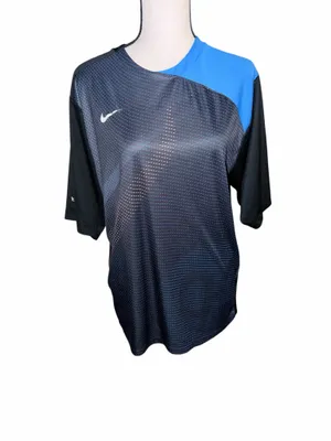 Nike Dry Fit Logo Gradient Training Soccer Jersey Athletic Short Sleeve Medium thumbnail 2