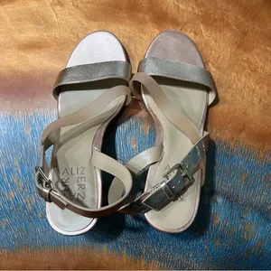 Naturalizer Arianna Strappy Rose Gold Block heels sandals size 6.5 thumbnail 4