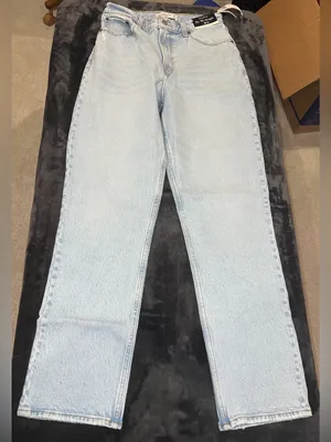 Abercrombie & Fitch Curve Love Ultra High Rise 90s Straight Jean Size 28 (6 Reg) thumbnail 8