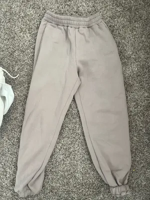 Comfort sweatpants  thumbnail 3
