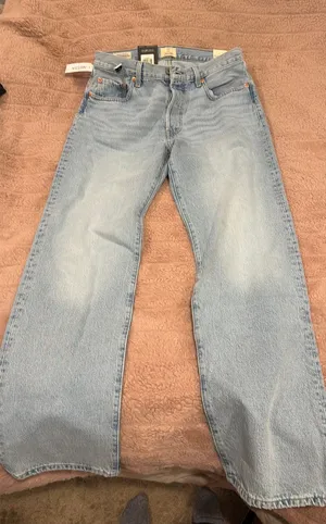 Levi’s 501 90s Jeans Women’s thumbnail 1