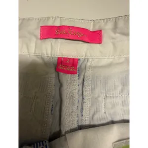 Lilly Pulitzer Buttercup Crew Blue Floral Eyelet Scallop Shorts Size 2 thumbnail 5