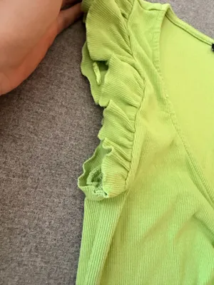 Zara Green Ruffled Crop Top thumbnail 3