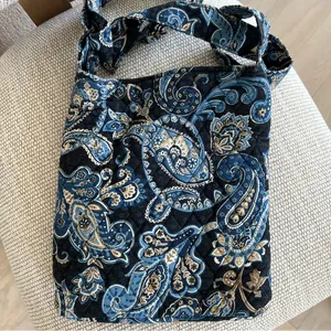 Vera Bradley Deep Night Paisley Blue Beige Crossbody Bag Purse thumbnail 4