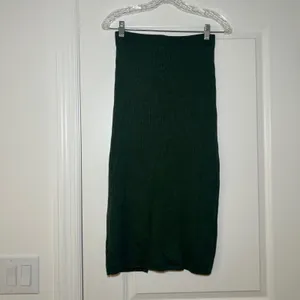 Free People Green Ribbed Knit Midi Skirt Front Slit Size S preppy fall comfy thumbnail 4