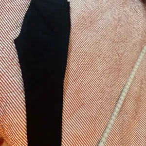 Black Skinny Jeans with Sleek Fit thumbnail 2