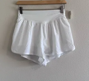 NWT AERIE Women's White Athletic Skort Shorts thumbnail 1