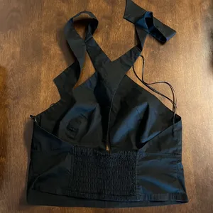 EXPRESS Black Halter Smocked Back Crop Top Medium thumbnail 2