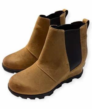 Sorel Joan of Arctic Wedge ll Chelsea Suede Boots Tan Brown Women’s Size 7.5 thumbnail 1