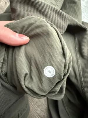 Lululemon Dance Studio Crop thumbnail 6