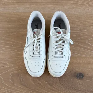 Reebok Sneakers Court Advance Size US 9.5 Off White thumbnail 4