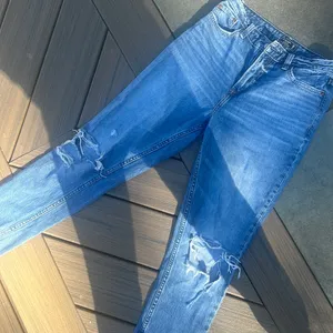 ABERCROMBIE‎ Annie Girlfriend Jeans thumbnail 1