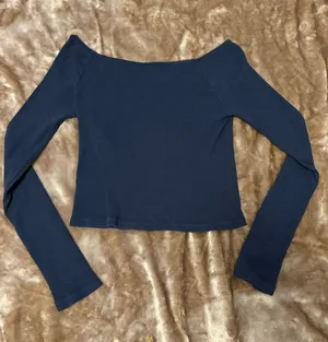 John Galt Pacsun women’s navy boat neck crop top thumbnail 1