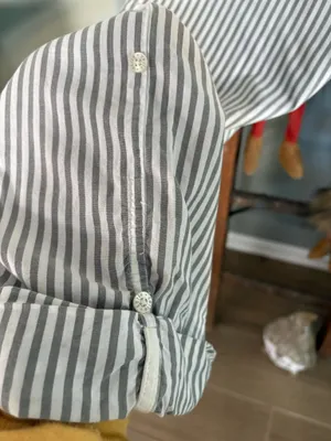Aerie size medium grey and white pants thumbnail 4