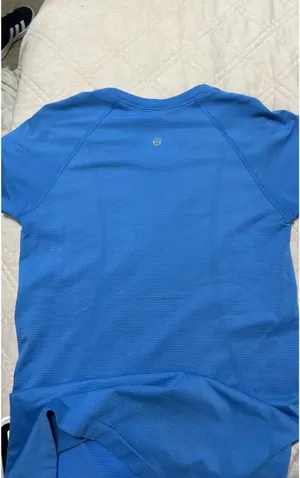 Lululemon Swiftly Tech Short Sleeve 2.0 thumbnail 2