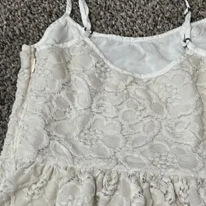 Abercrombie & Fitch White lace dress - XS thumbnail 3