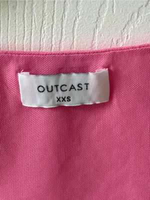Outcast Pink Mesh Bolero Shrug thumbnail 4